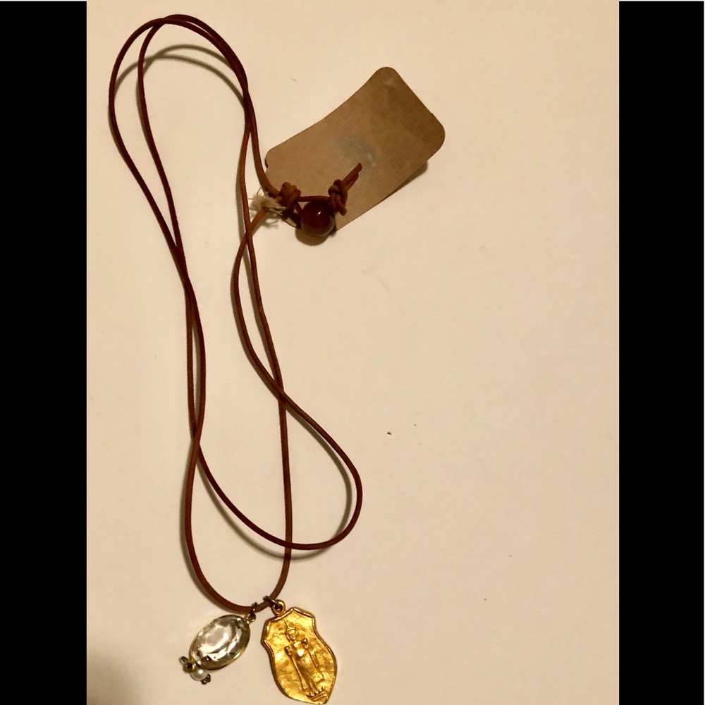 NWT Necklace deer hide adjustable with pendants